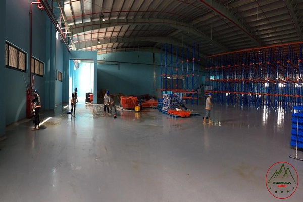 Phí vệ sinh nhà xưởng ở Bến Lức bao nhiêu ?